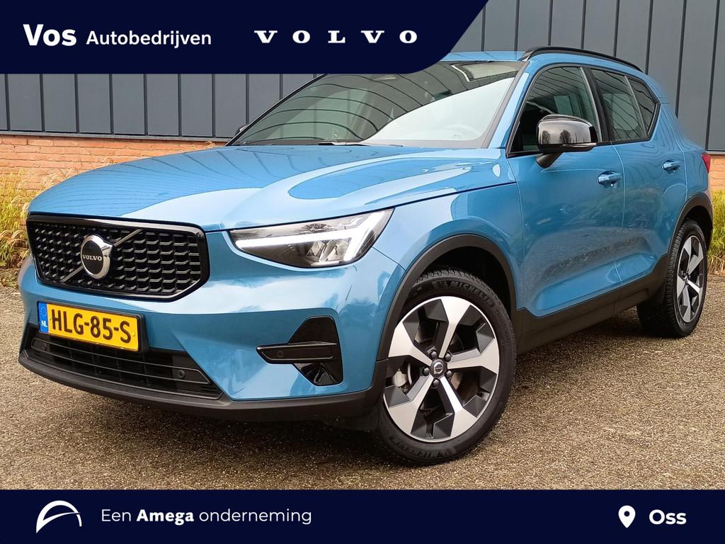Volvo XC40 B4 Plus Dark | Harman Kardon | Elektrische stoele, 12 maanden, Gebruikt, 4 cilinders, Blauw