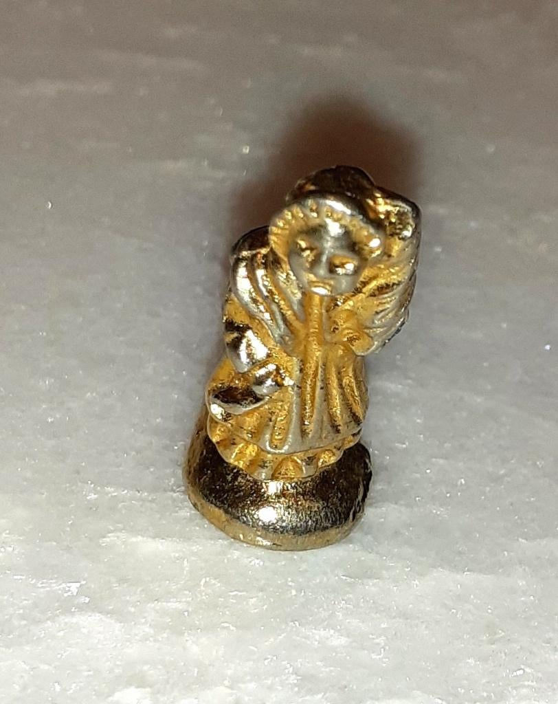 Verzamelen vintage gouden metalen popje dame, Verzamelen, Poppetjes en Figuurtjes, Ophalen of Verzenden, Zo goed als nieuw