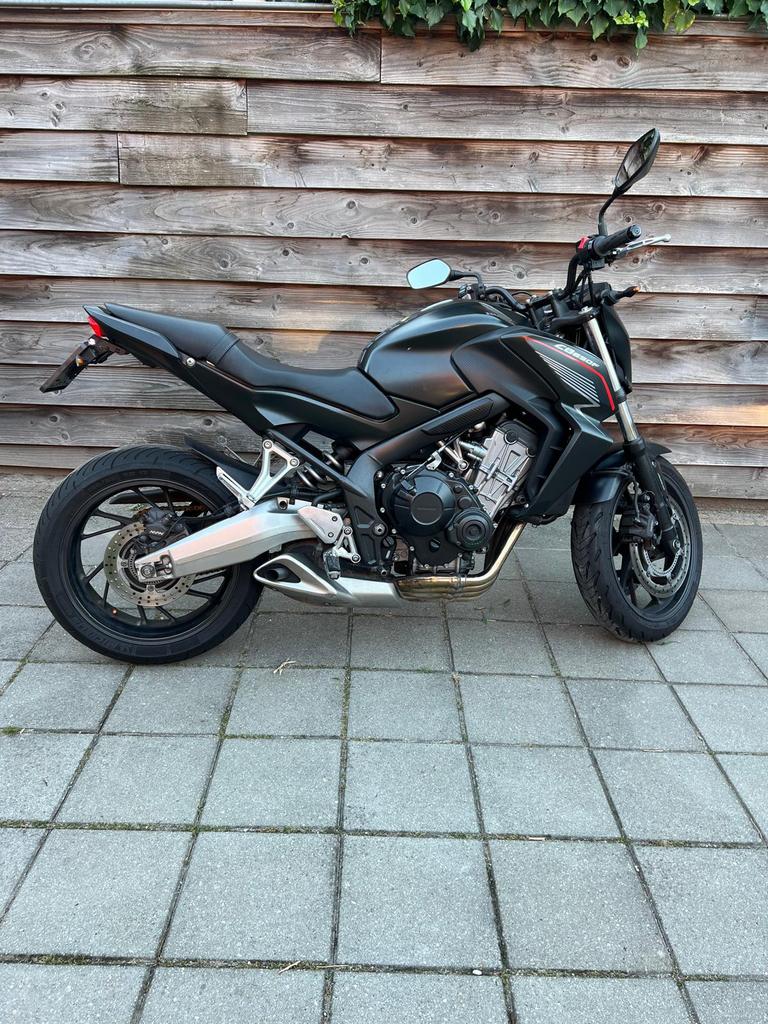 Honda/motor/motorfiets/tweewieler/bike, 4 cilinders, Particulier, Handgeschakeld, Naked bike