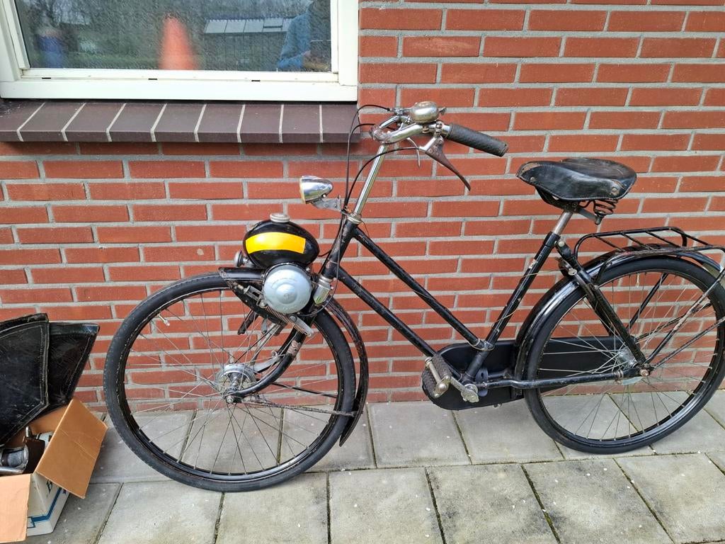 Berini eitje bromfiets, Ophalen