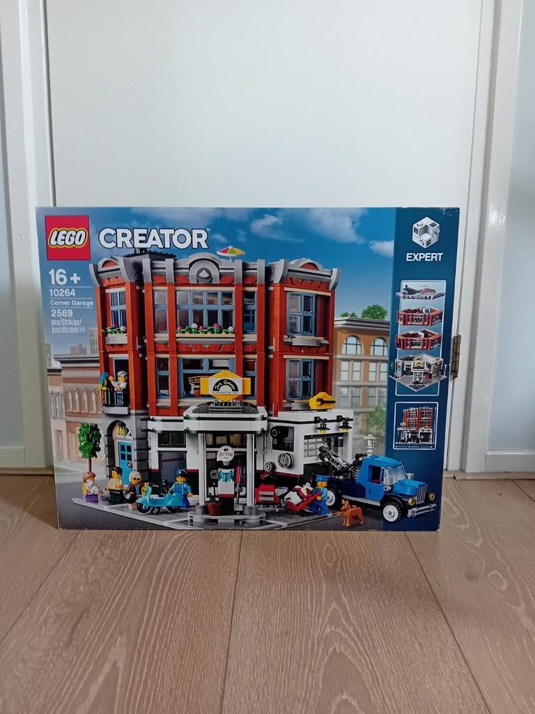 Lego 10264 Corner Garage, Kinderen en Baby's, Speelgoed | Duplo en Lego, Ophalen, Zo goed als nieuw