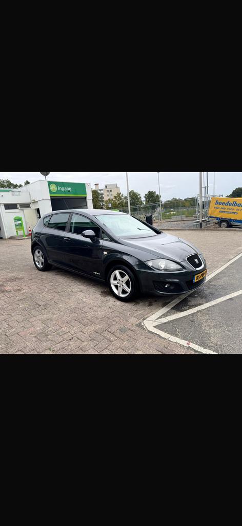 Seat Leon 1.2 TSI 77KW 2011 Grijs, Auto's, Seat, Voorwielaandrijving, 4 cilinders, Leon, Origineel Nederlands