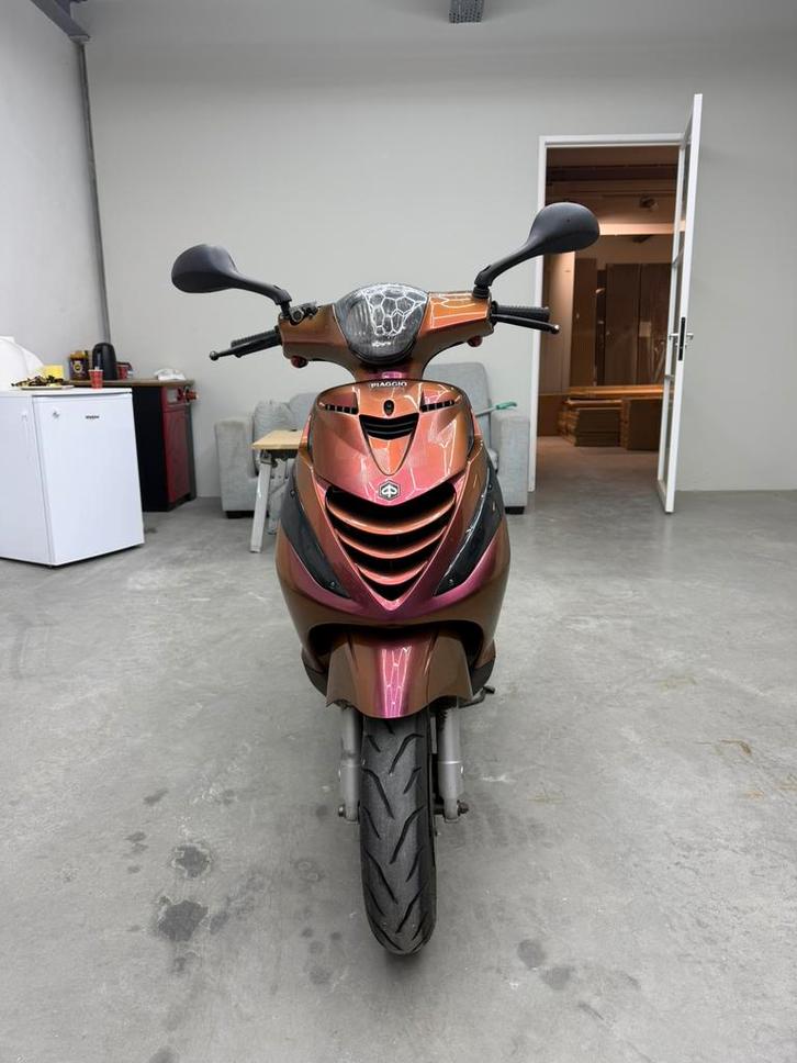 Zip 2 Takt 50cc, Fietsen en Brommers, Scooters | Piaggio, Zo goed als nieuw, Zip, Benzine, Ophalen