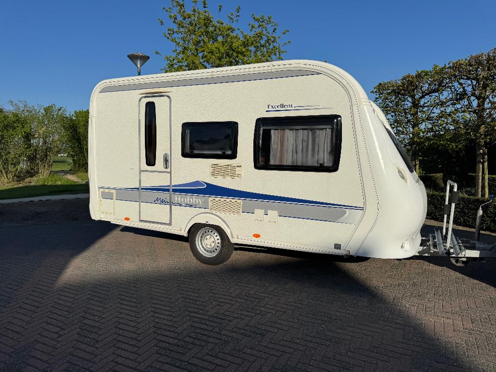 Caravan Hobby 400 SF excellent te koop, Caravans en Kamperen, Caravans, Hobby, Tot en met 2, 750 - 1000 kg, Particulier
