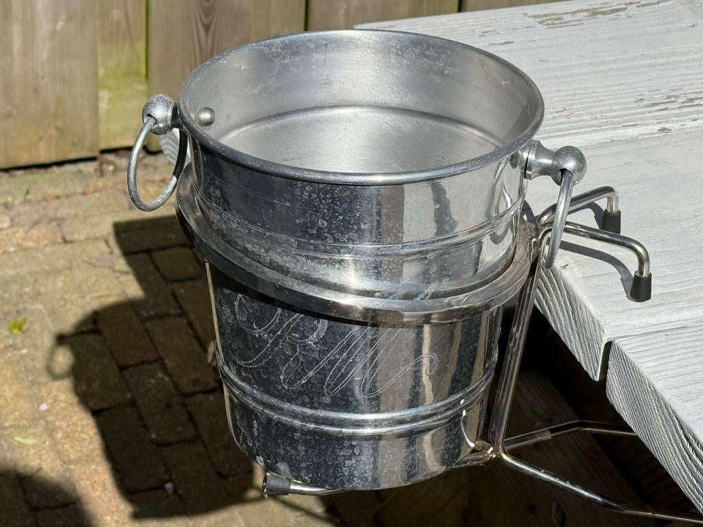 Riviera Maison Flessenkoeler met houder - Vintage metaal, Ophalen, Flessenkoeler, Gebruikt, Zilver