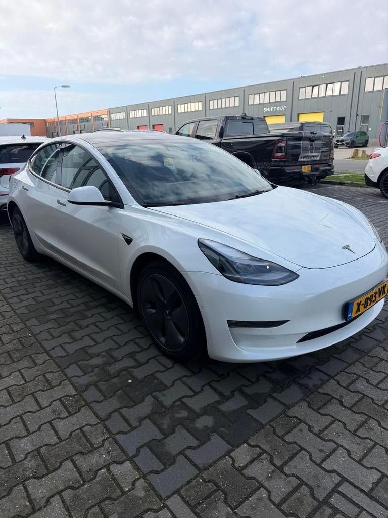 Tesla Model 3 Long-Range AWD 351pk 75 kWh 45.000KM, Auto's, Tesla, Automaat, Zwart, Wit, Leder