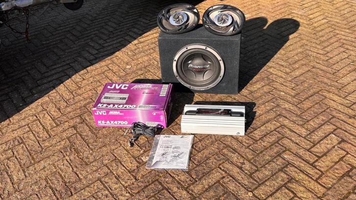 JVC Versterker en Pioneer Subwoofer met Speakers, Auto diversen, Autospeakers, Gebruikt, Ophalen