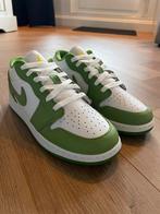 Nike Air Jordan 1 Low SE - Sneaker - Wit/Groen - Maat 38, Kleding | Dames, Schoenen, Nieuw, Ophalen of Verzenden, Sneakers of Gympen