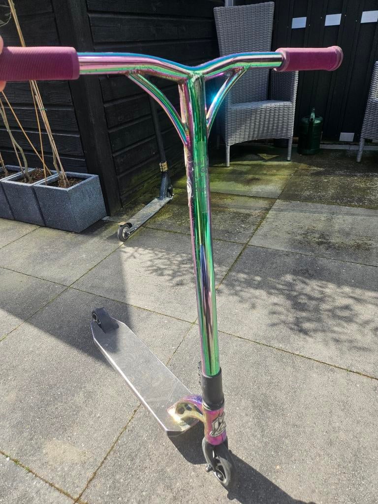 MGP Pro Stuntstep Neochrome, Fietsen en Brommers, Steps, Ophalen