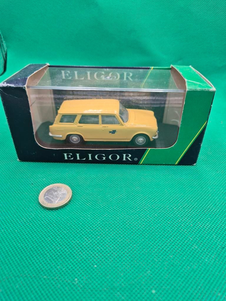 220 simca 1500 1/43 eligor, Ophalen of Verzenden, Zo goed als nieuw, Auto, Overige merken