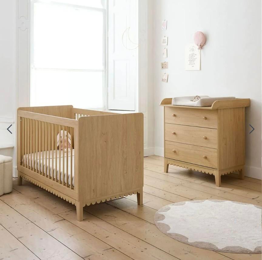 Kinderkamer Ledikant en Comode Petite Amelie NIEUW!!, Ophalen, Nieuw, Jongetje of Meisje