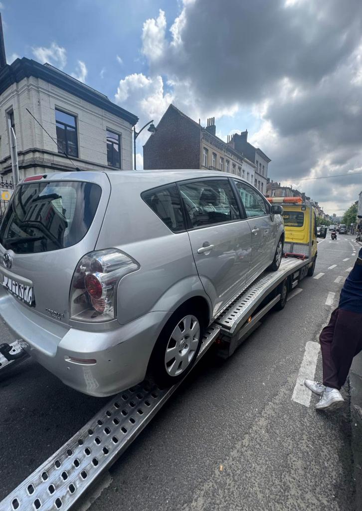 TOYOTA’S gevraagd!, Auto's, Toyota, Particulier, Corolla Verso, Benzine, C, MPV, Handgeschakeld, Origineel Nederlands, Zilver of Grijs