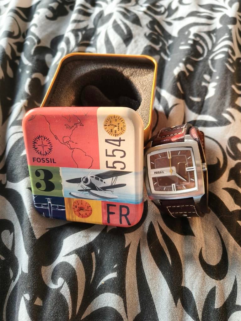 Fossil herenhorloge met leren bandje, Ophalen of Verzenden