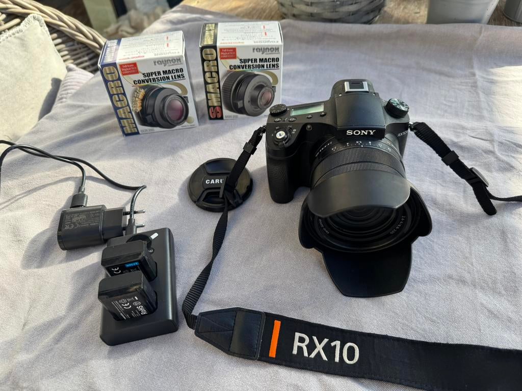 Sony RX10 III, Audio, Tv en Foto, Fotocamera's Digitaal, Ophalen of Verzenden, Zo goed als nieuw, Sony, 8 keer of meer