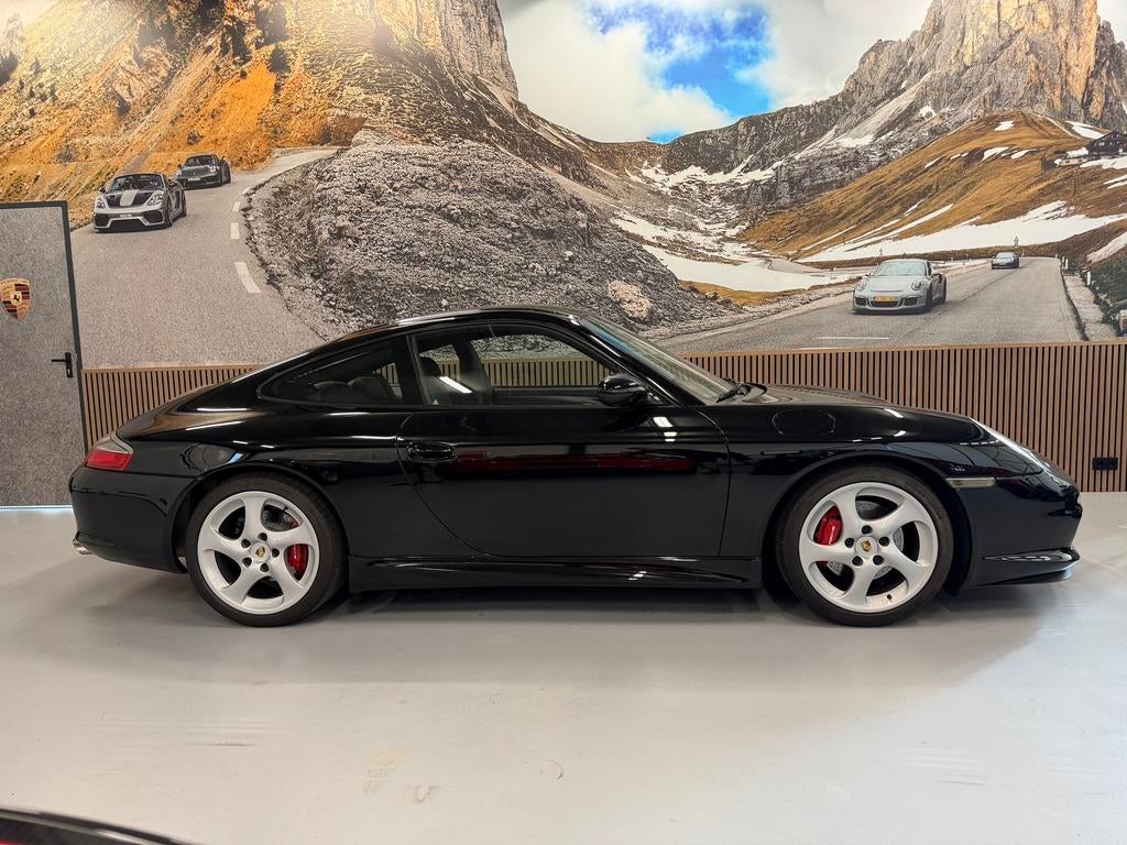 Porsche 911 3.6 Carrera Coupe 2002 Zwart, Achterwielaandrijving, Zwart, Zwart, Particulier