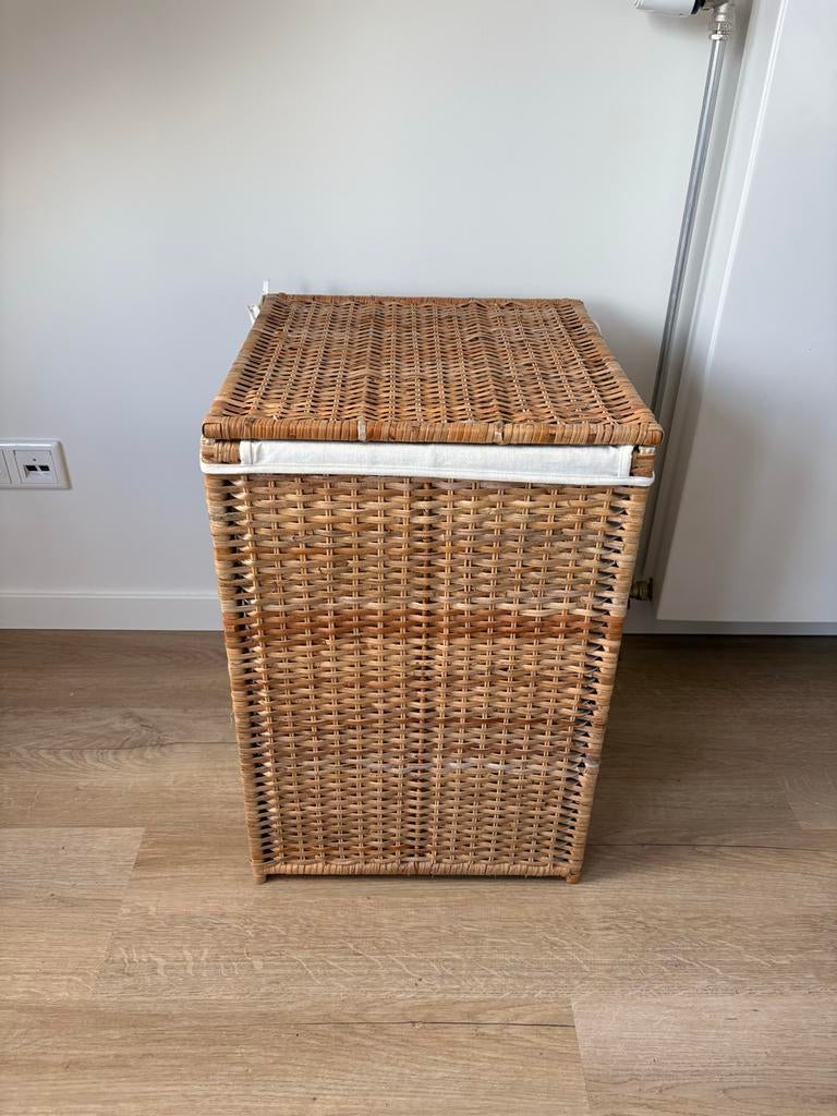 Wasmand Branas IKEA rotan, Ophalen, Zo goed als nieuw