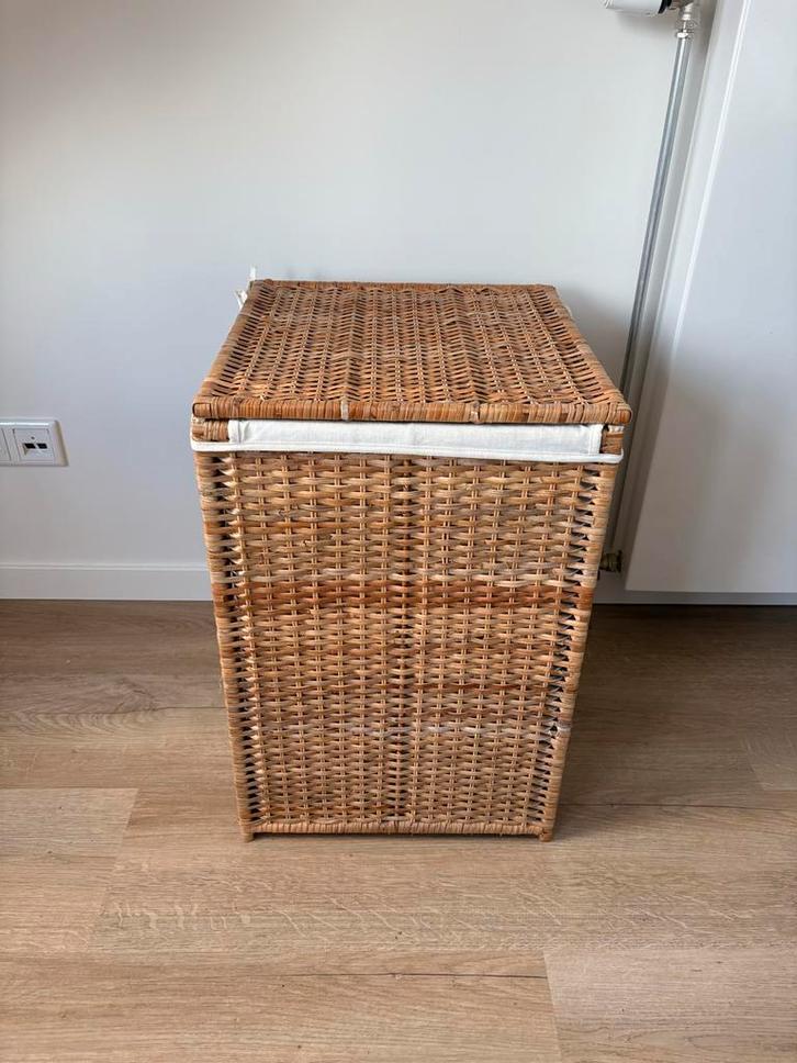 Wasmand Branas IKEA rotan, Huis en Inrichting, Woonaccessoires | Overige, Zo goed als nieuw, Ophalen