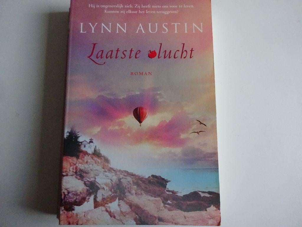 LYNN AUSTIN - LAATSTE VLUCHT - CHR. ROMAN, Boeken, Romans, Ophalen of Verzenden, Gelezen