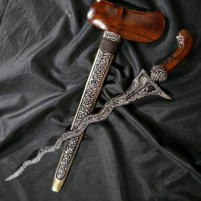Keris Bandotan 11 Luk Pamor Untu Walang Gayaman Solo KNN14, Antiek en Kunst, Verzenden