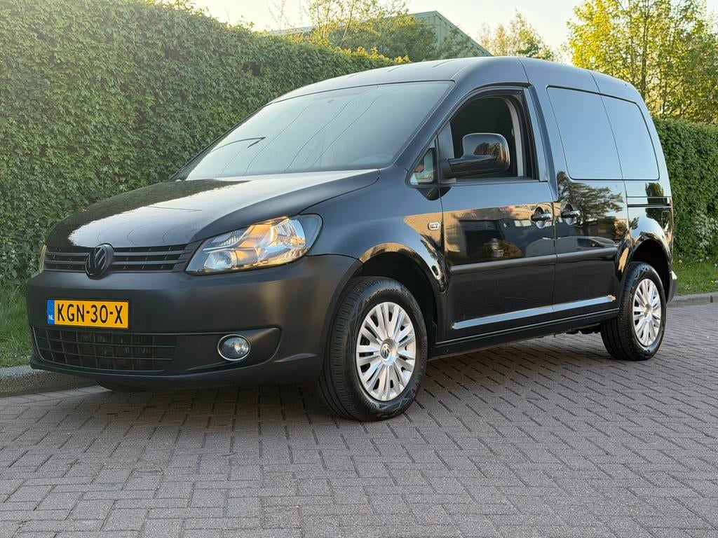 Volkswagen Caddy 1.2 TSI | ZWART | APK | ANDR&CARPLAY, Auto's, Volkswagen, Voorwielaandrijving, Euro 5, Stof, Zwart