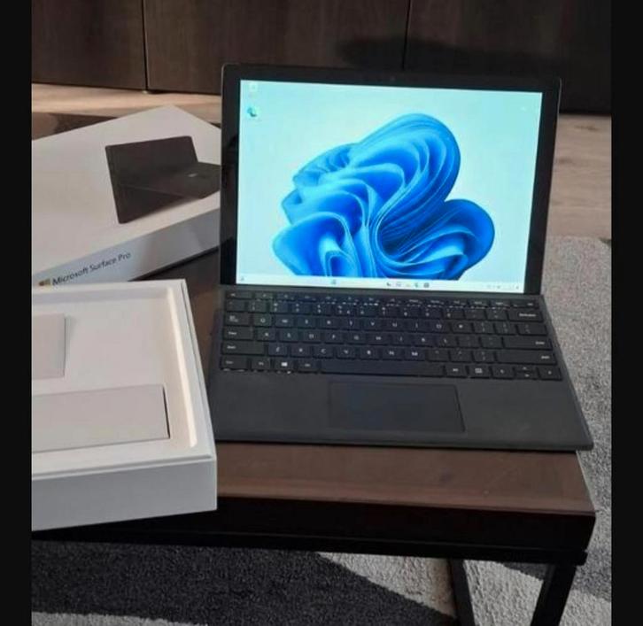 3x Microsoft Surface Pro 6 i5 8e gen 256GB SSD Windows 11, Computers en Software, Windows Tablets, Gebruikt, 12 inch, 256 GB, Ophalen of Verzenden