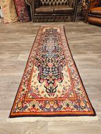 Perzisch Handgeknoopte Loper. Prachtige kleuren en patronen!, Perzisch, 200 cm of meer, Zo goed als nieuw, Rechthoekig