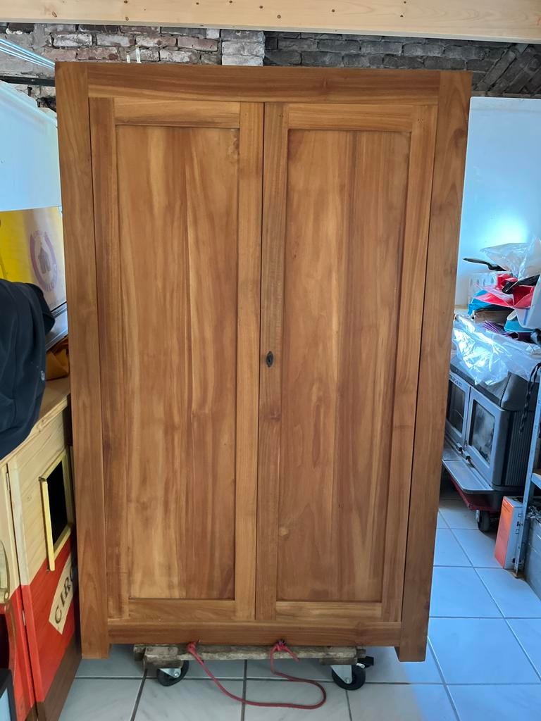 Teakhouten kast zo goed als nieuw, Ophalen