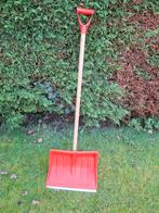 Rode sneeuwschop met houten steel, Tuin en Terras, Ophalen, Gebruikt, Schop