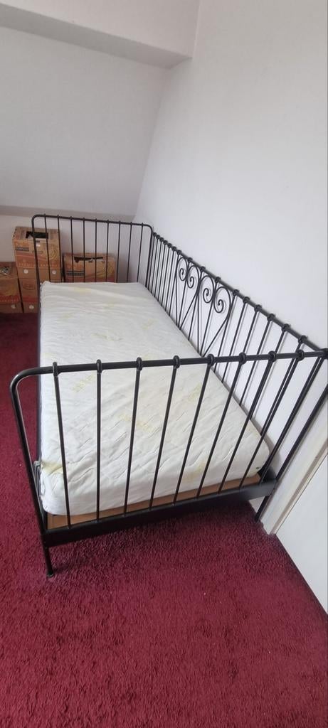Metalen Ikea 1 persoonsbed, zwart + Rubin lattenbodem, Ophalen, Gebruikt, 90 cm, Eenpersoons