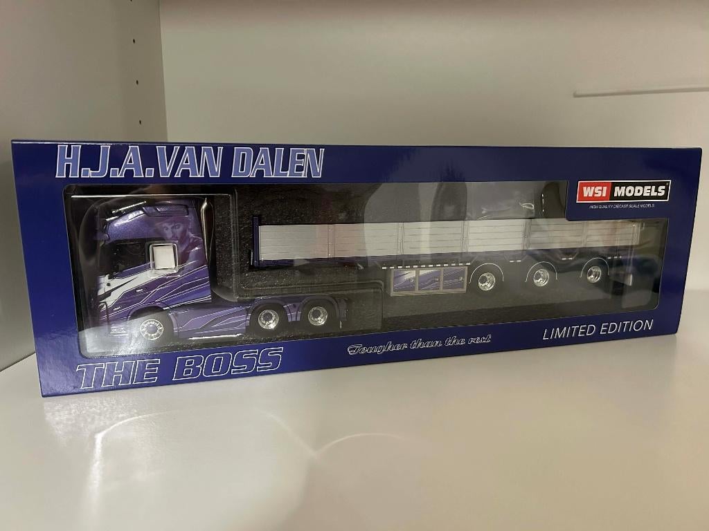 WSI Volvo Van Dalen The Boss, Hobby en Vrije tijd, Modelauto's | 1:50, Ophalen of Verzenden, Nieuw, Bus of Vrachtwagen, Wsi