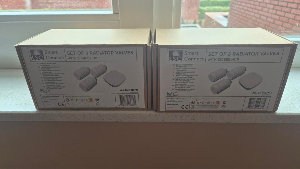 LSC Smart Connect Radiatorventielen met Zigbee Hub (2 sets), Doe-het-zelf en Verbouw, Thermostaten, Ophalen of Verzenden, Slimme thermostaat