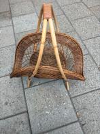 Vintage rotan tijdschriftenrek / lectuurbak, Ophalen of Verzenden, Gebruikt