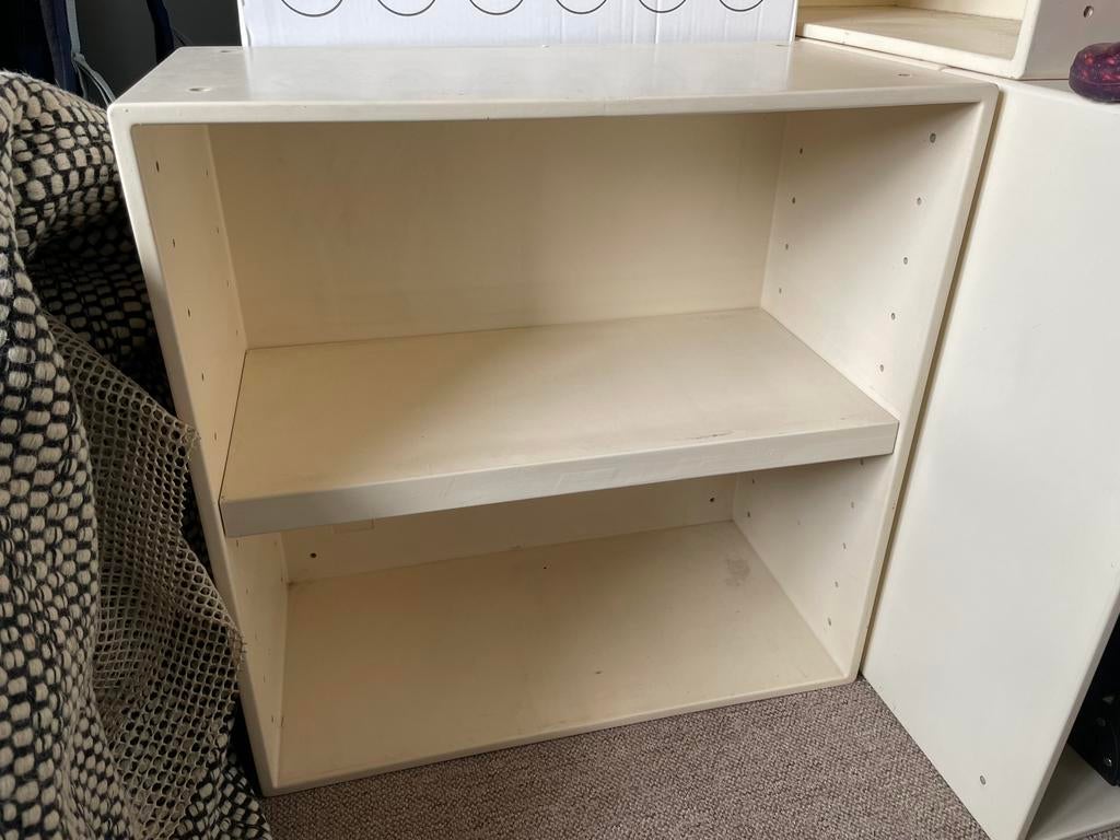 Polyester boekenkastjes, 64x64x32, Ophalen, Met plank(en), Kunststof, Gebruikt