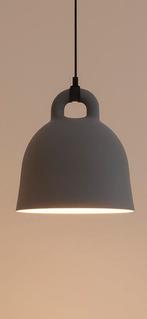1x Normann Copenhagen Bell Medium grijs hanglamp, Ophalen, 1x Normann Copenhagen Bell Medium grijs hanglamp, Zo goed als nieuw