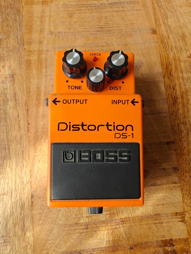 Boss DS-1 Distortion, Muziek en Instrumenten, Effecten, Ophalen, Zo goed als nieuw, Distortion, Overdrive of Fuzz