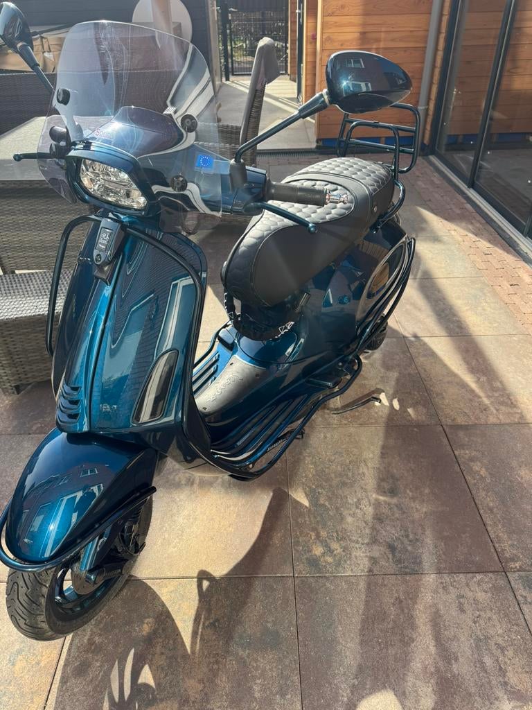 Vespa sprint 2024 2e eigenaar, Ophalen, Zo goed als nieuw, Benzine, Vespa S