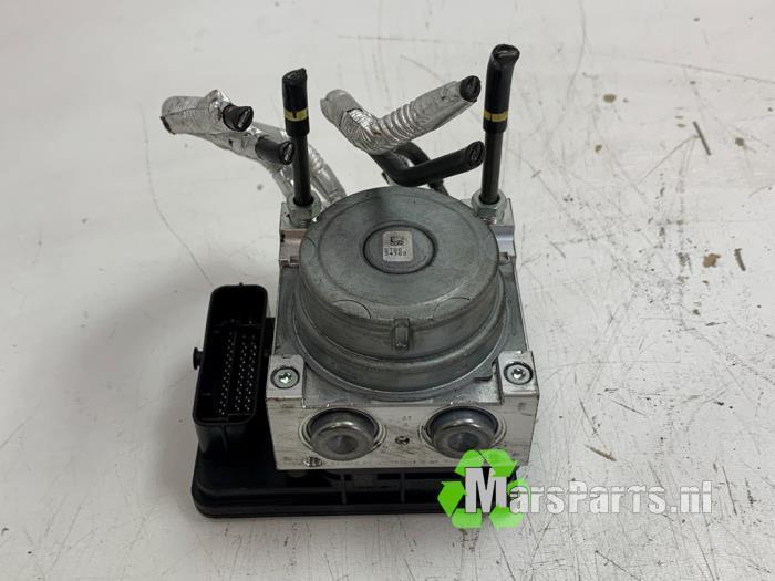 ABS Pomp van een Mazda 2, Auto-onderdelen, Elektronica en Kabels, Mazda, Gebruikt, 3 maanden garantie, Ophalen of Verzenden