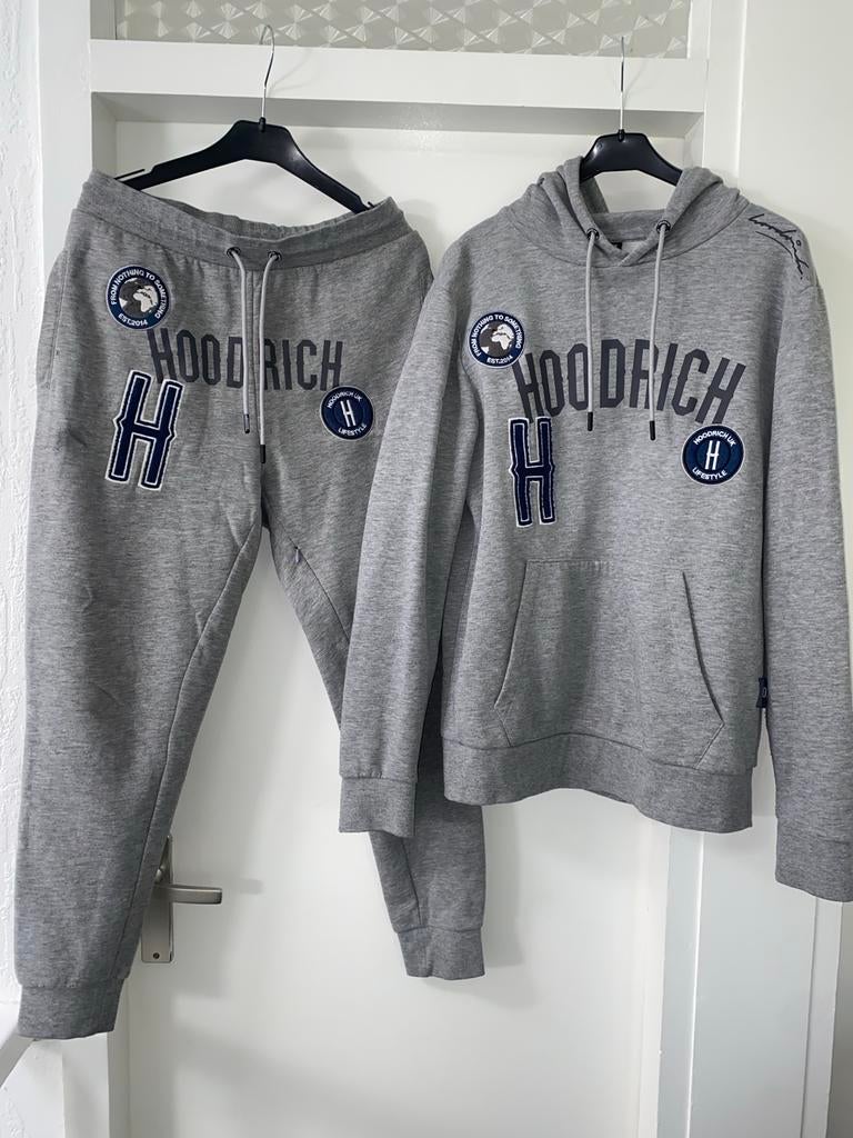 Hoodrich trainingspak maat M met vlekken, Ophalen of Verzenden, Gedragen, Maat 48/50 (M)