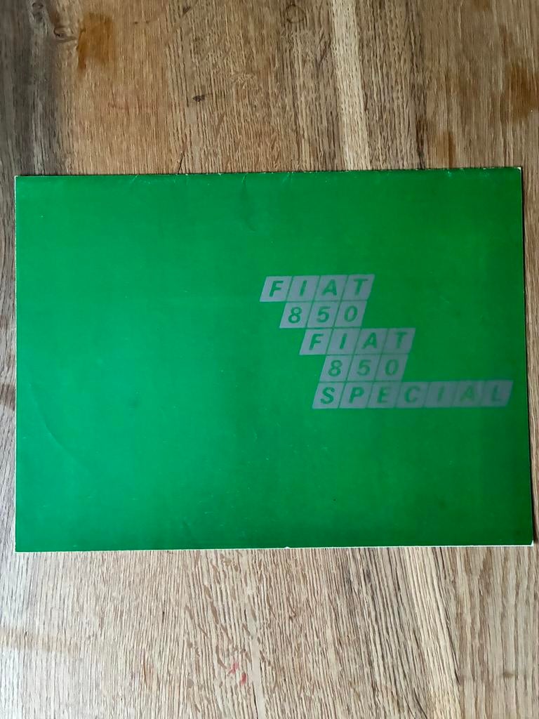 Fiat 850 en 850 Special brochure, Ophalen of Verzenden, Zo goed als nieuw, Overige merken