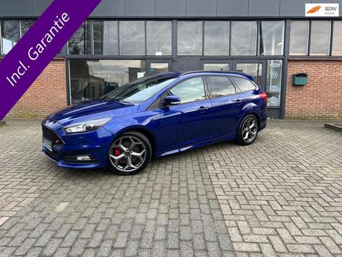 Ford Focus Wagon 2.0 ST, Cruise control, Sync, Bi-xenon, Per, Auto's, Ford, Bedrijf, Te koop, Focus, ABS, Airbags, Airconditioning