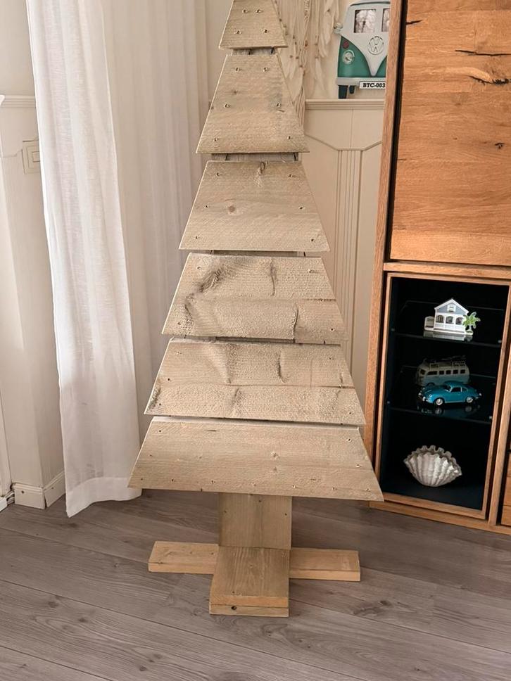 Steigerhout Kerstboom 147 cm hoog, Diversen, Kerst, Nieuw, Ophalen