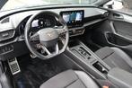 CUPRA Leon 1.4 e-Hybrid VZ Copper 245PK Pano Cam ACC Navi, 77 km/l, Gebruikt, Zwart, 4 cilinders