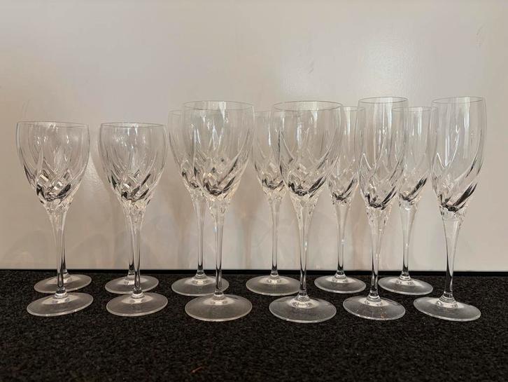 Wedgwood Toscane Kristallen Glazen Set  Albert Heijn, Antiek en Kunst, Antiek | Glas en Kristal, Ophalen of Verzenden