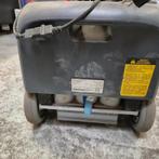 DEFECTE NILFISK ACCU SCHOONMAAKMACHINE SC350 MET BORSTELS, Doe-het-zelf en Verbouw, Reinigingsmachines, Ophalen, Gebruikt, Schrobmachine