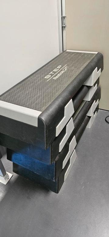 4 Reebok Steps - Compleet! beschikbaar voor biedingen