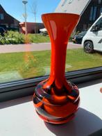 Oranje vaas retro, Ophalen