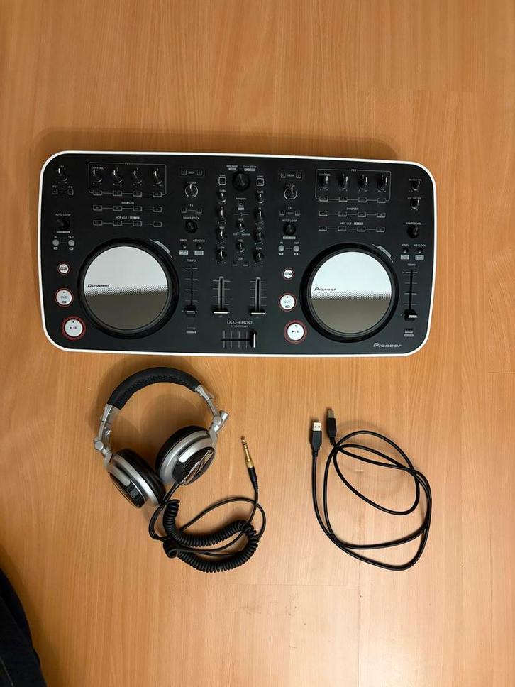 Pioneer DDJ-ERGO DJ Controller, Muziek en Instrumenten, Dj-sets en Draaitafels, Gebruikt, Dj-set, Pioneer, Ophalen of Verzenden