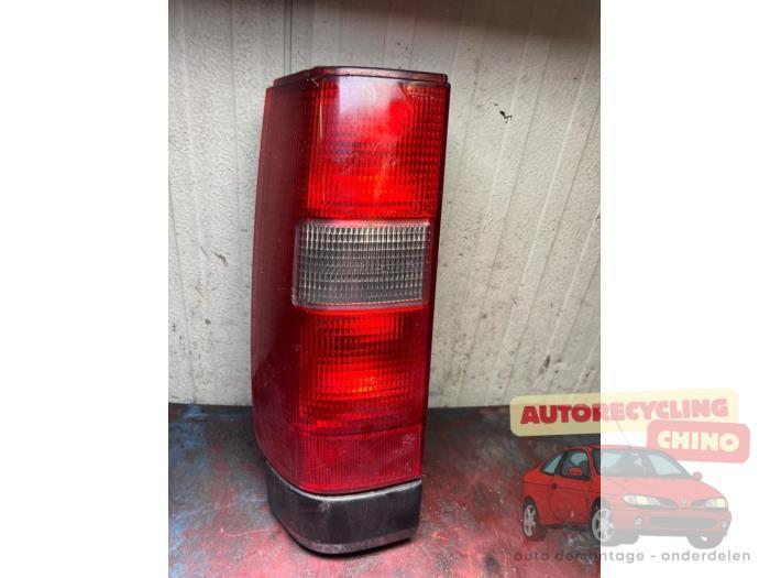 Achterlicht links van een Volvo V70, Auto-onderdelen, Verlichting, Volvo, Gebruikt, 3 maanden garantie, Ophalen