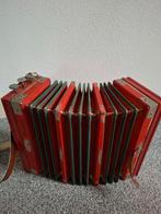 trekharmonica, Muziek en Instrumenten, Accordeons, Gebruikt, Met riemen, Overige formaten, Knopaccordeon