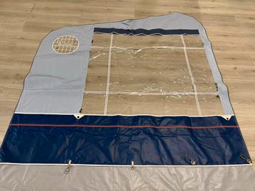 Isabella Capri maat G16 915 (900-925 cm) beschikbaar voor biedingen